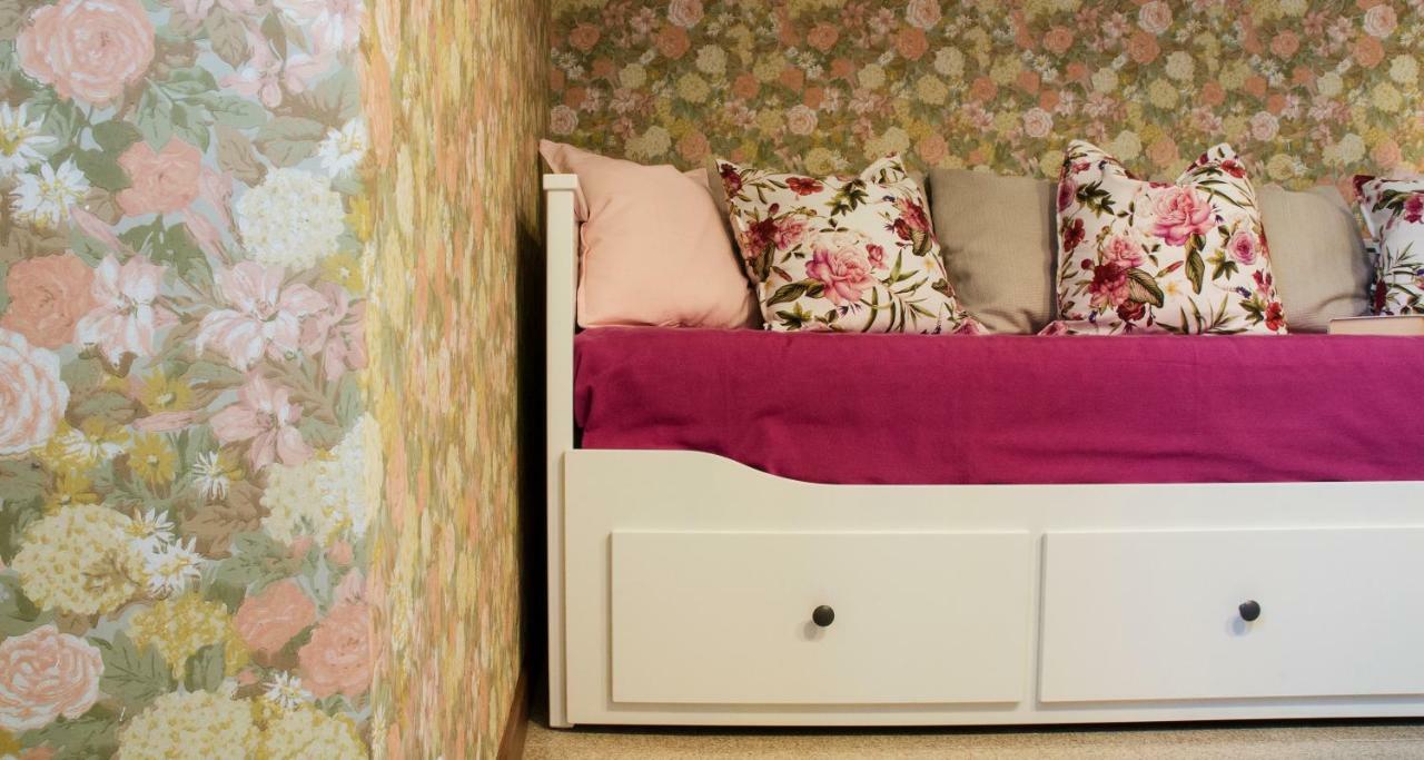 Flowers Apartment Joivy 25 Como Buitenkant foto